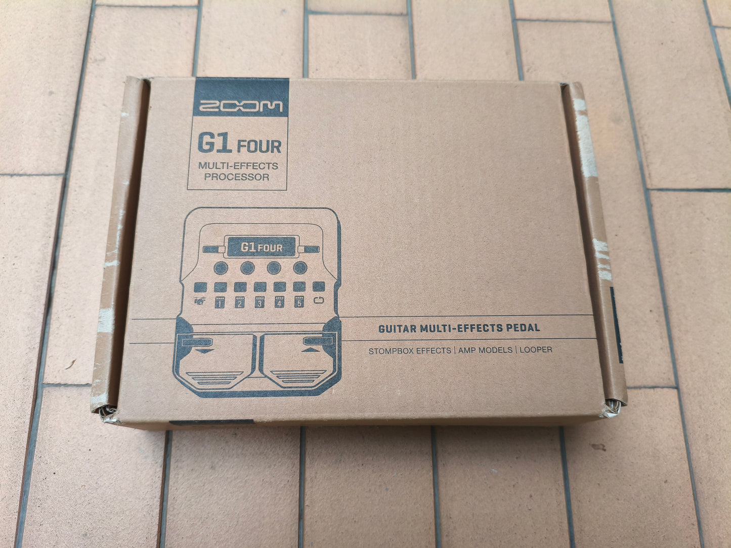 Zoom G1 FOUR Multi Effects Pedal - Pedal Multiefectos