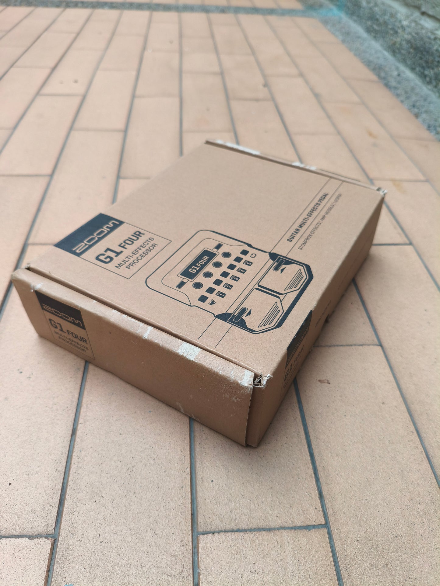 Zoom G1 FOUR Multi Effects Pedal - Pedal Multiefectos